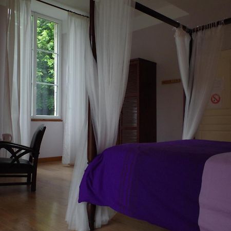 Maison D'Hotes Le Cadran Solaire Courcelles  외부 사진