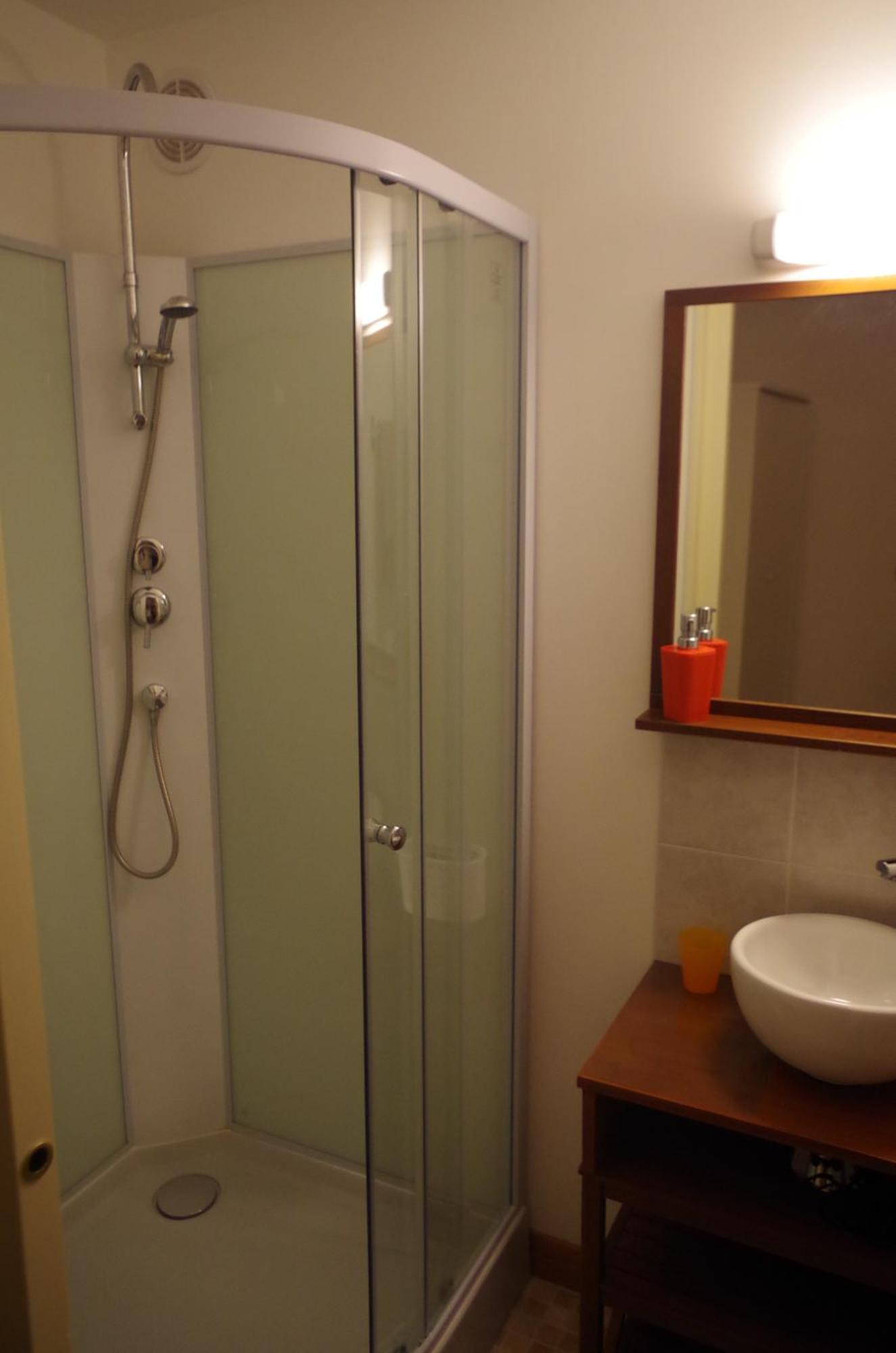 Maison D'Hotes Le Cadran Solaire Courcelles  객실 사진