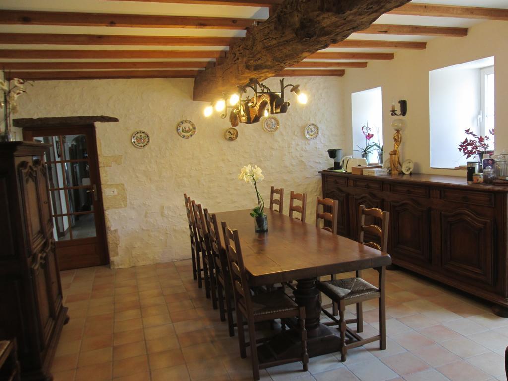 Maison D'Hotes Le Cadran Solaire Courcelles  외부 사진