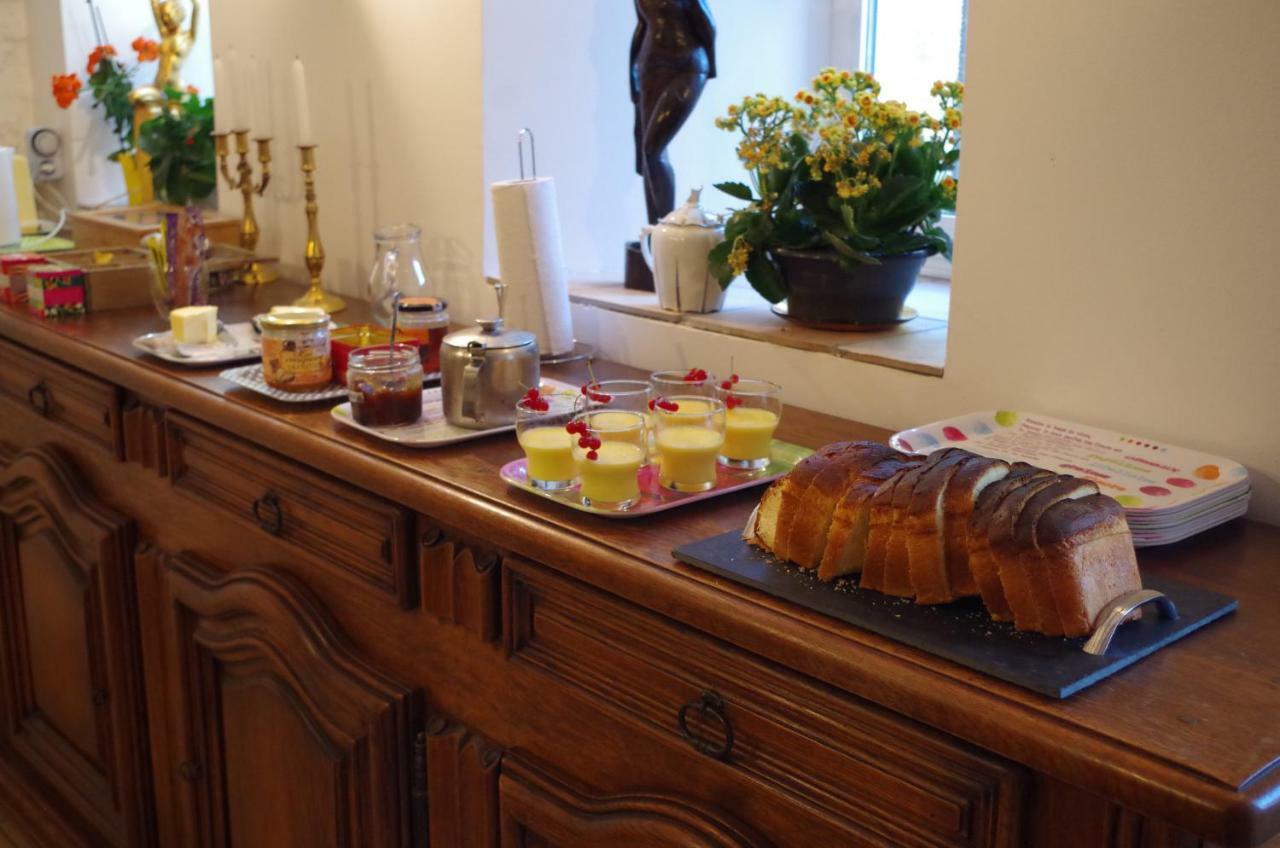 Maison D'Hotes Le Cadran Solaire Courcelles  외부 사진